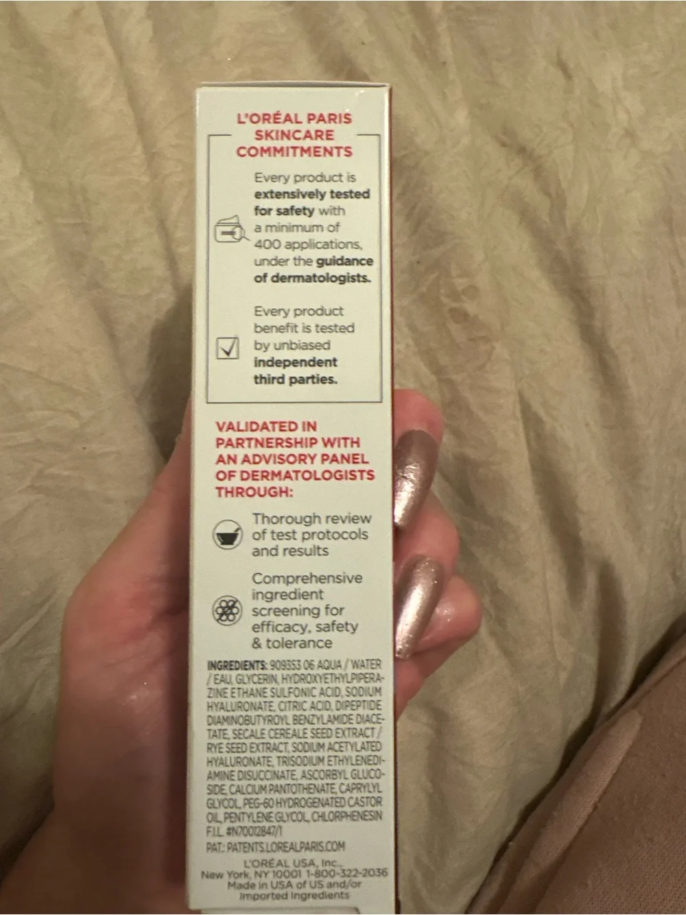 L'Oreal Revitalift Derm Intensives Plumping Serum - Red, Silver, White
